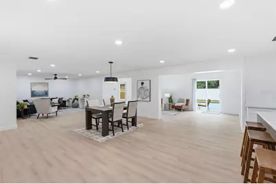 5106 Oakhaven Lane, Tampa, FL 33617 - Photo 4