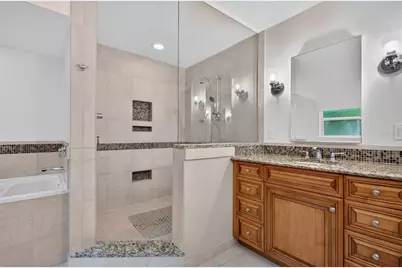 812 Snug Island, Clearwater Beach, FL 33767 - Photo 32