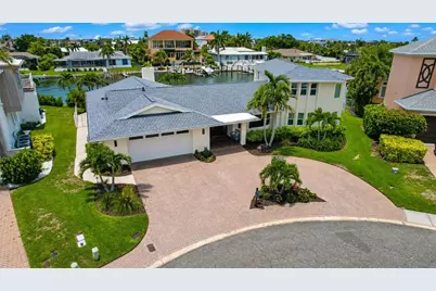 812 Snug Island, Clearwater Beach, FL 33767 - Photo 58