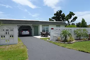 7868 40th Ave N, Saint Petersburg, FL 33709 - Photo 2