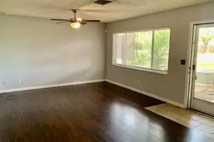 5050 29th Ave N, Saint Petersburg, FL 33710 - Photo 2