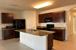 13515 Haverhill Dr, Spring Hill, FL 34609 - Photo 2
