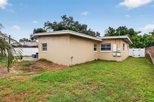 12496 136th Ln, Largo, FL 33774 - Photo 40