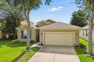 211 Fairmont Dr, Spring Hill, FL 34609 - Photo 2