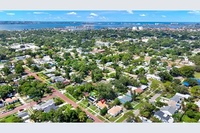 1907 53rd Street S, Gulfport, FL 33707 - Photo 22