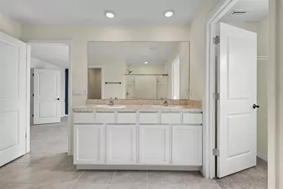 36851 Goffaux Loop, Zephyrhills, FL 33541 - Photo 34