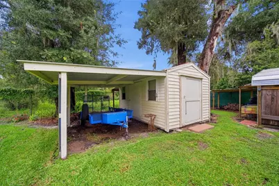 3704 Thonotosassa Road, Plant City, FL 33565 - Photo 46