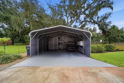 3704 Thonotosassa Road, Plant City, FL 33565 - Photo 36