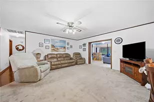 3704 Thonotosassa Rd, Plant City, FL 33565 - Photo 22
