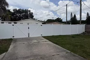 632 89th Ave N, Saint Petersburg, FL 33702 - Photo 12
