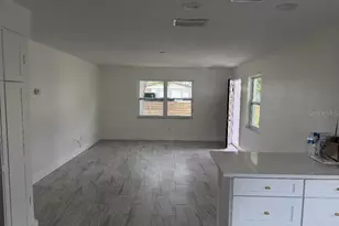 632 89th Ave N, Saint Petersburg, FL 33702 - Photo 4