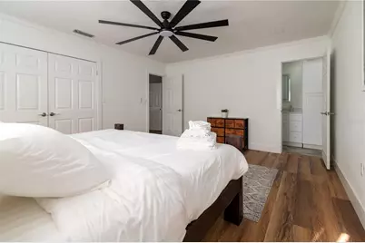 6613 Blue Heron Drive S, Saint Petersburg, FL 33707 - Photo 22