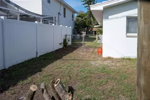 6613 Blue Heron Dr S, Saint Petersburg, FL 33707 - Photo 38