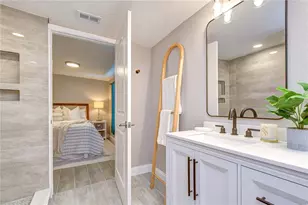 6871 4th St S, Saint Petersburg, FL 33705 - Photo 26