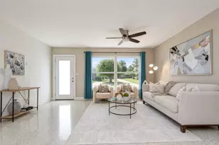 6871 4th St S, Saint Petersburg, FL 33705 - Photo 14