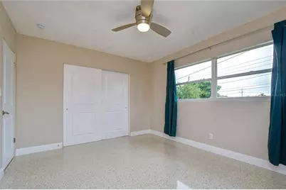 6871 4th Street S, Saint Petersburg, FL 33705 - Photo 32