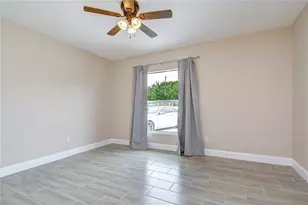 6871 4th St S, Saint Petersburg, FL 33705 - Photo 40