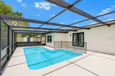 6871 4th Street S, Saint Petersburg, FL 33705 - Photo 6