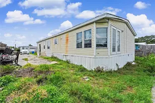 5829 Coventry Dr, Tampa, FL 33615 - Photo 30