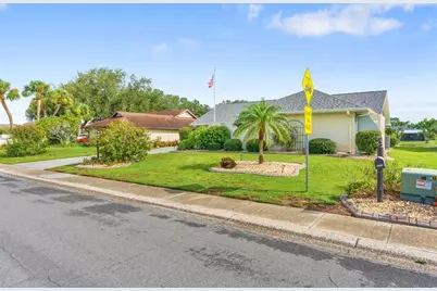 2023 El Rancho Drive, Sun City Center, FL 33573 - Photo 10