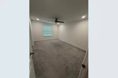 4743 Deer Track Street, Tampa, FL 33610 - Photo 12