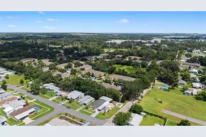 37719 Newal Avenue, Zephyrhills, FL 33542 - Photo 32