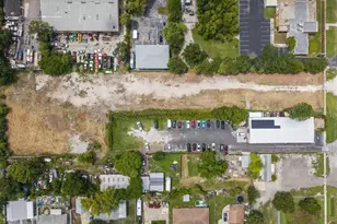 4685 Park St N, Saint Petersburg, FL 33709 - Photo 1