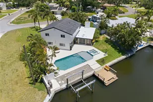 5101 Dover St NE, Saint Petersburg, FL 33703 - Photo 8