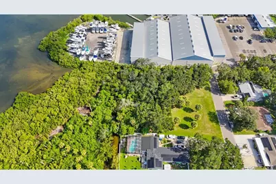 145th Lane, Largo, FL 33774 - Photo 16