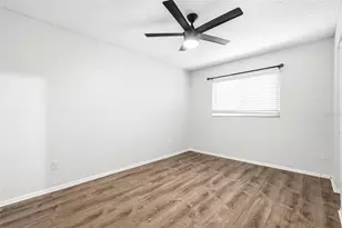 2871 S Pines Dr, Largo, FL 33771 - Photo 14