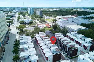 136 8th St N, Saint Petersburg, FL 33701 - Photo 48