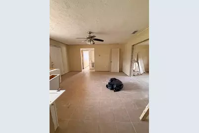 806 W Shell Point Road, Ruskin, FL 33570 - Photo 14