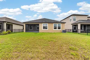 9930 Ivory Dr, Ruskin, FL 33573 - Photo 38