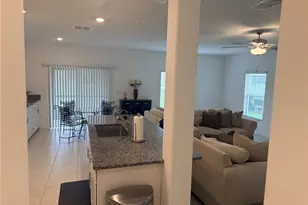 36434 Garden Wall Wy, Zephyrhills, FL 33541 - Photo 12