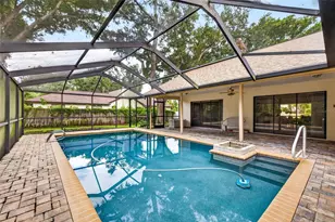 10918 Gillette Ave, Tampa, FL 33617 - Photo 48