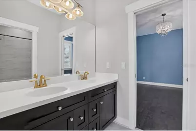 3615 W Renellie Circle, Tampa, FL 33629 - Photo 32