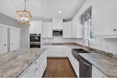 3615 W Renellie Circle, Tampa, FL 33629 - Photo 10