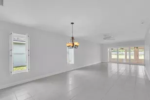 295 Boca Ciega Point Blvd N, Saint Petersburg, FL 33708 - Photo 32