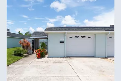 295 Boca Ciega Point Boulevard N, Saint Petersburg, FL 33708 - Photo 2
