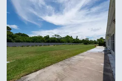 295 Boca Ciega Point Boulevard N, Saint Petersburg, FL 33708 - Photo 44