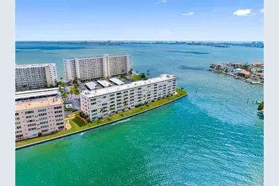 6075 Shore Boulevard S #315, Gulfport, FL 33707 - Photo 1