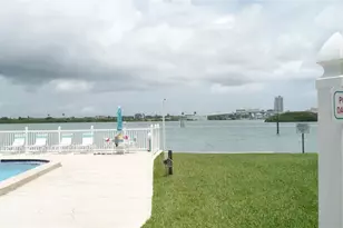 895 S Gulfview Blvd, Clearwater Beach, FL 33767 - Photo 26