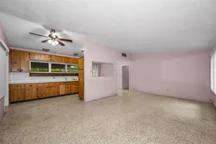 509 Broxburn Ave, Tampa, FL 33617 - Photo 12