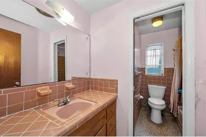 509 Broxburn Avenue, Tampa, FL 33617 - Photo 24