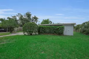509 Broxburn Ave, Tampa, FL 33617 - Photo 4