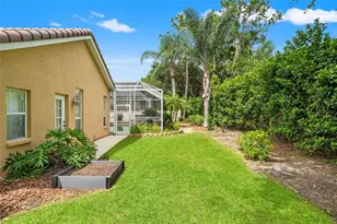 18115 Regents Square Dr, Tampa, FL 33647 - Photo 72