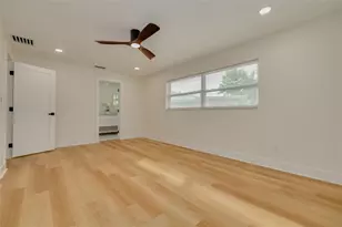 2065 Envoy Ct, Clearwater, FL 33764 - Photo 18