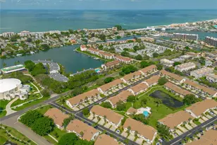 12223 Sun Vista Ct E, Treasure Island, FL 33706 - Photo 30