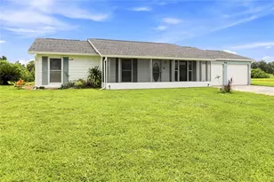 2198 Hutt Ct, Port Charlotte, FL 33952 - Photo 2