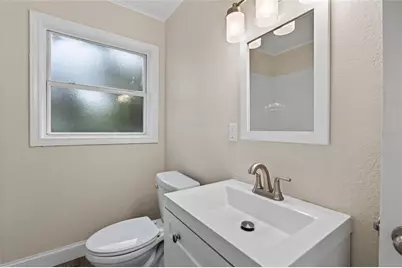 2525 21st Street S, Saint Petersburg, FL 33712 - Photo 22